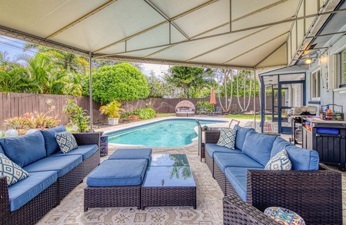North Corals House | Dog-friendly home near the ocean with pool, central AC & washer/dryer