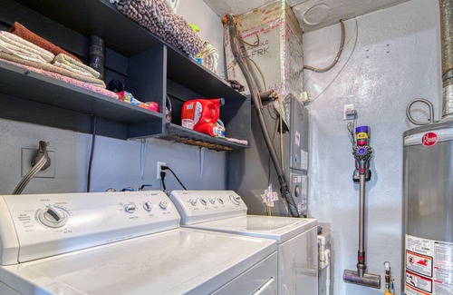North Corals House | Dog-friendly home near the ocean with pool, central AC & washer/dryer