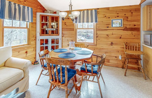 South Chatham House | Dog-Friendly Home w/Yard, Deck, Free WiFi, New Gas Grill - Walk to the Beach