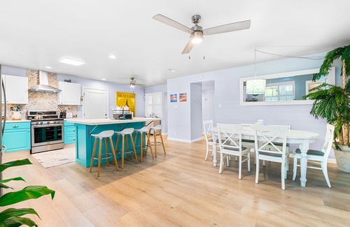 Loma Alta House | Dog-friendly home with outdoor oasis, hot tub, AC, & W/D - close to the ocean