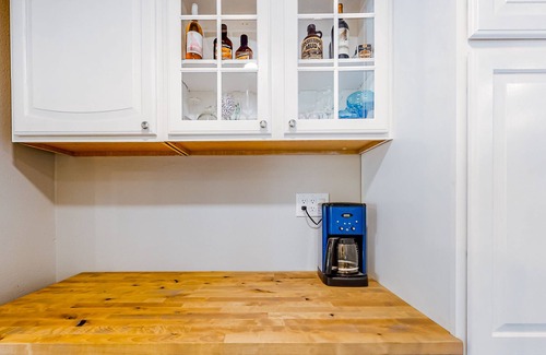 Southeast Boise House | Dog-friendly home with fenced yard, central AC, washer/dryer & desk