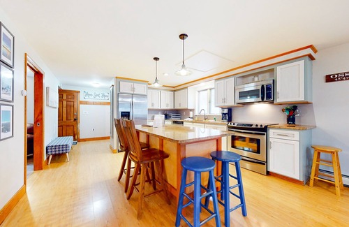 The Bluffs House | Dog-friendly home with firepit, screened porch, deck & association beach