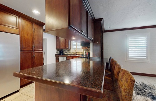 Coronado House | Dog-Friendly Home with Enclosed Yard, Central AC, Washer/Dryer & Free WiFi