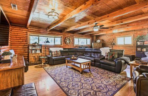 Kings Beach House | Dog-Friendly Kings Beach Log Cabin with Hot Tub!