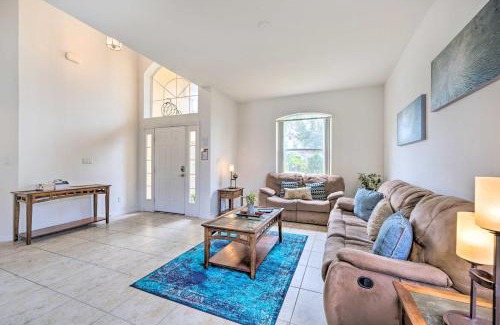 Crystal Cove House | Dog-Friendly Kissimmee Home with Lanai and Pool!