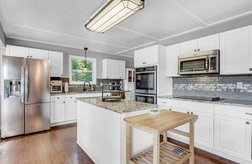 Snellville House | Dog-friendly lake house with dock, decks, firepit, grill, fireplace, & WiFi