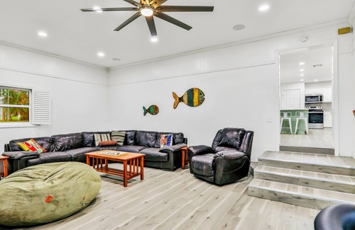 Sebring House | Dog-friendly lakefront home with fast WiFi, central AC, patio, & game room