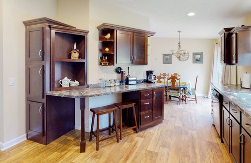 Deadwood Cabin | Dog-friendly log cabin with amazing views, fireplace, grill - close to Deadwood