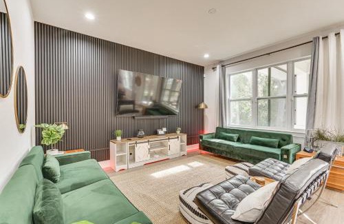 Bearss Plaza House | Dog-Friendly Lutz Family Home with Large Yard!