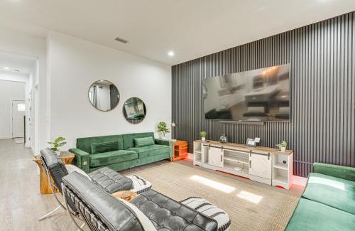 Bearss Plaza House | Dog-Friendly Lutz Family Home with Large Yard!