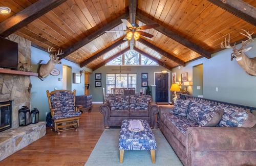 Dillard House | Dog-friendly, mountaintop home with stunning view, hot tub, pool & game room