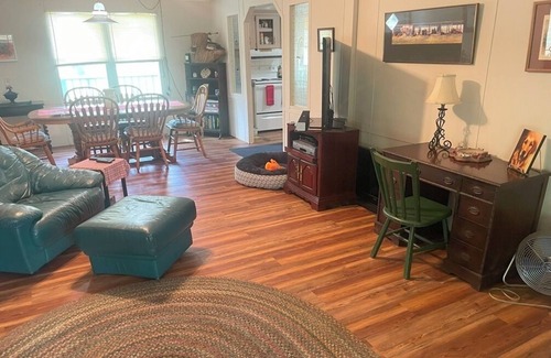 Monticello House | Dog friendly nature preserve Monticello, FL