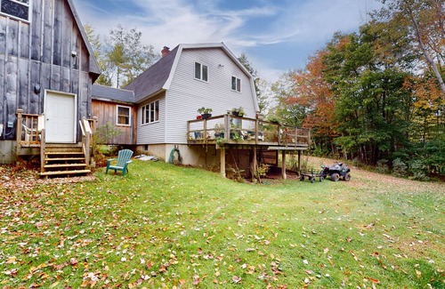 Paris Apartment | Dog-friendly, newly built apartment near Norway Lake & Sunday River