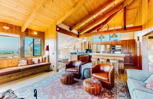 Sea Ranch House | Dog-Friendly Ocean View Home w/Private Hot Tub & Shared Pool - Near Shell Beach