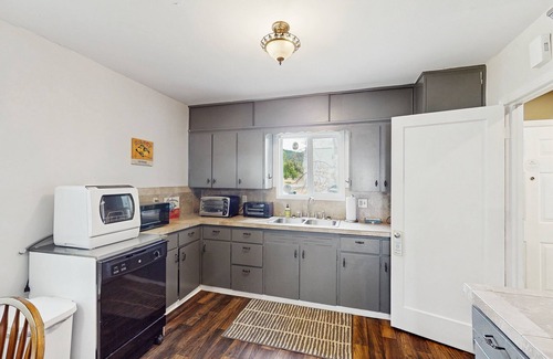 Thurston House | Dog-friendly, riverfront home with WiFi, deck & private washer/dryer