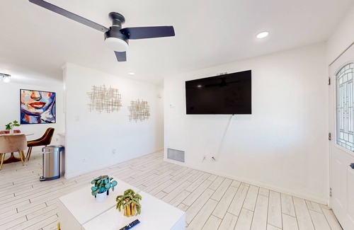 North Valley House | Dog-friendly sunny duplex with pool, foosball, games, alfresco dining, & AC