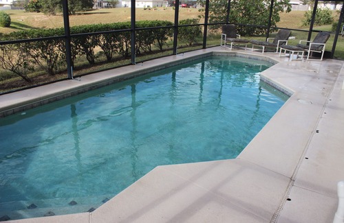 Tuscan Ridge House | Dog friendly! Super Quiet, Pool, Close to Disney, Indoor Game Room, 2 Masters