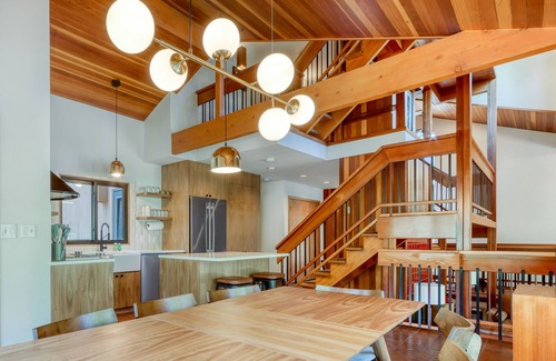 Black Butte Ranch House | Dog-friendly home with grill, deck, firepit, balcony, & mountain view