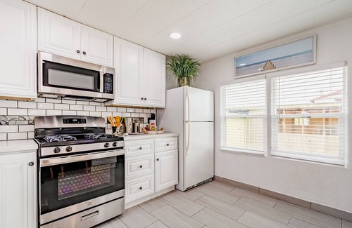 Eureka House | Dog-friendly, waterfront cottage with a dock, fish cleaning station, wood stove