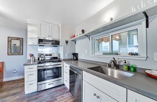 Eureka Cottage | Dog-friendly, Waterfront Cottage w/a Private Deck Overlooking the Canal