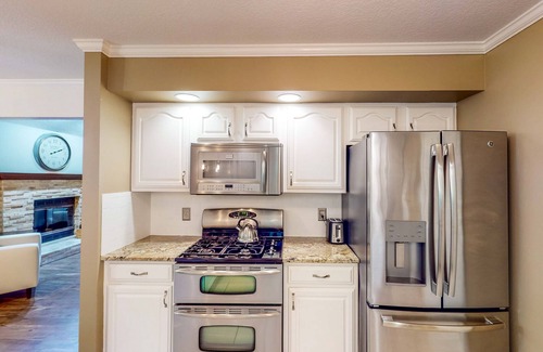 Fort Wayne House | Dog-friendly well-stocked home with enclosed yard & firepit - on quiet street