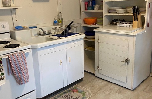 Schroon Lake Cottage | Dog friendly, wooded property; 3 BR cottage; private beach; tennis, boating