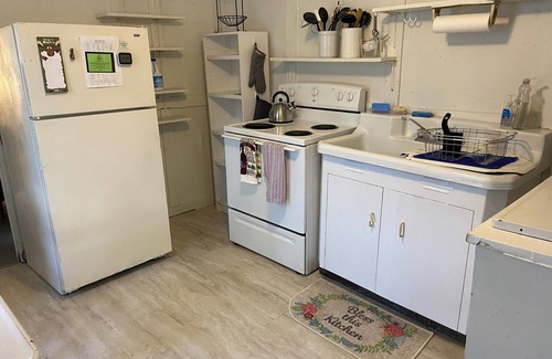 Schroon Lake Cottage | Dog friendly, wooded property; 3 BR cottage; private beach; tennis, boating