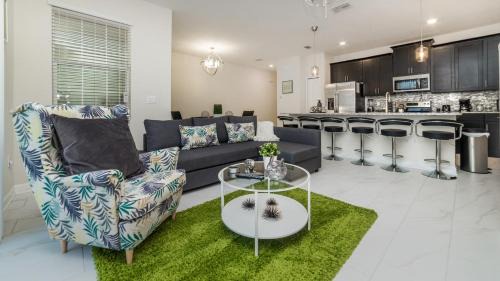 Pipers Glen Estates House | DOG9055