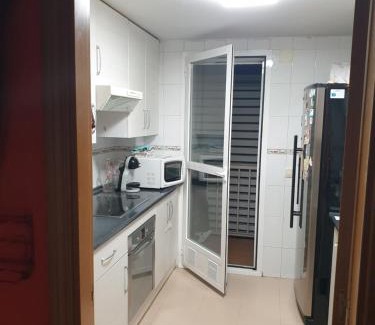 Parla House | DOGGY House&hosting DOGS&FAMILY