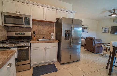 Puntas House | Dogman's Beach House, sleeps 4, with beach access!