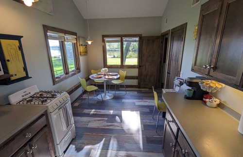 Hustisford House | Dogs Stay Free! Lakefront Bungalow with Dock