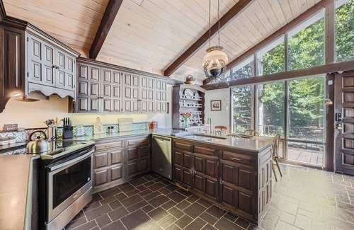 Troutman House | Dogwood Bay