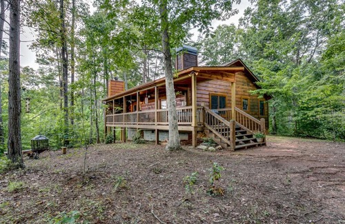 Morganton House | Dogwood Cabin Cozy Mountain Retreat Near Blue Ridge