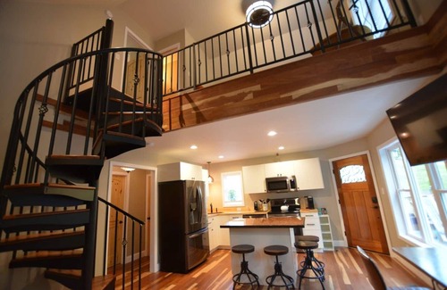 Weaverville House | Dogwood Cottage