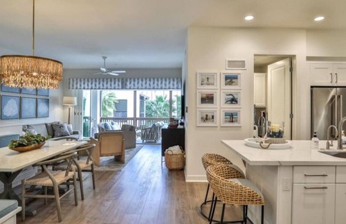 Del Obispo House | Doheny Beach Delight ~ Walk to Beach and Harbor
