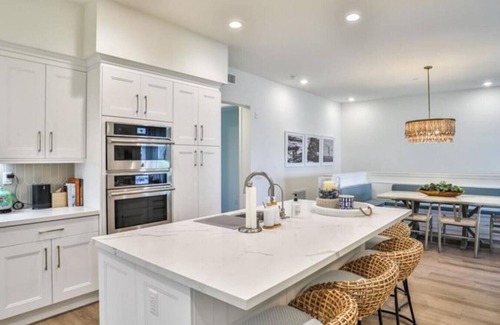Del Obispo House | Doheny Beach Delight ~ Walk to Beach and Harbor