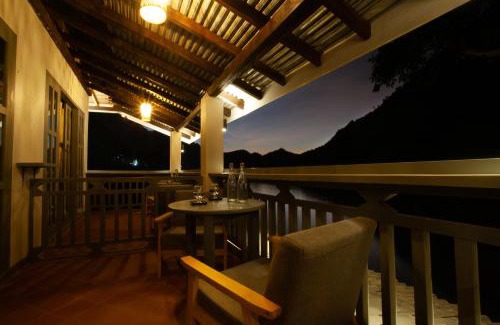Nong Khiaw House | Dokchampa River View Villa