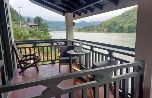 Nong Khiaw House | Dokchampa River View Villa