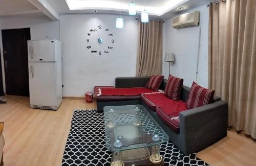 Al Duqqi Apartment | Dokki private home and GYM