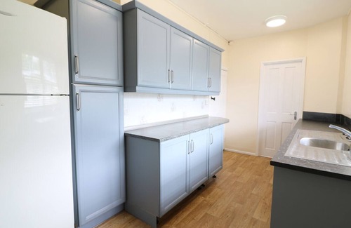 Lampeter Cottage | DOLAU FARMHOUSE, family friendly, with a garden in Lampeter