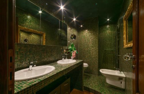 Savena Apartment | Dolce Casa SUITE Villa Laura