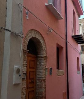Isnello Apartment | Dolce-Giardino