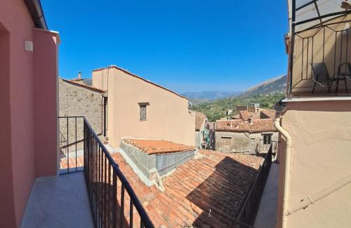 Isnello Apartment | Dolce-Giardino