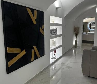 Vittorio Emanuele Apartment | Dolce Vita Luxury