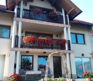 Zuzemberk House | Dolenjska vila