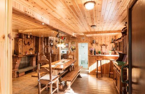 Valfornace Ski Chalet | DOLF - Villa Ombrosa