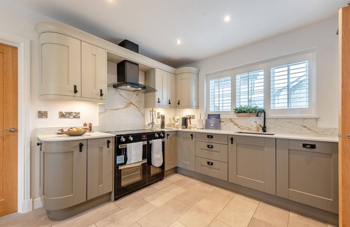 Tremain House | Dolfor - Four Bedroom House, Sleeps 8