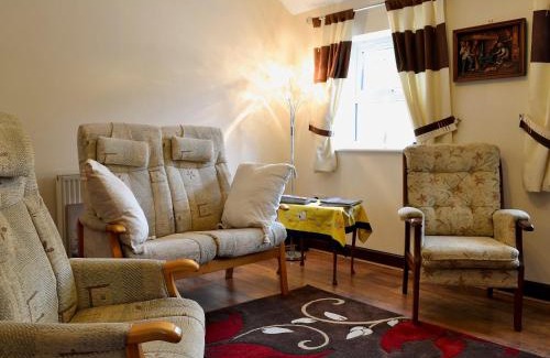 Rhyd-y-foel House | Dolfran Bach