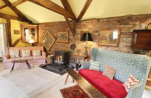 Trefeglwys House | Dolgenau Hir - The Barn