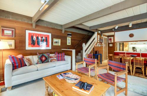 Sun Valley Apartment | Dollar Meadows 1383